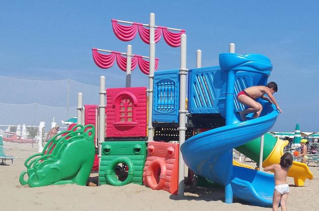 hotelmimosa it spiaggia 016